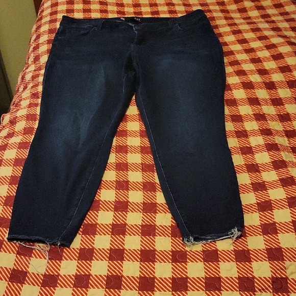 Kut from the Kloth Dark Blue Skinny Jeans - Picture 7 of 10